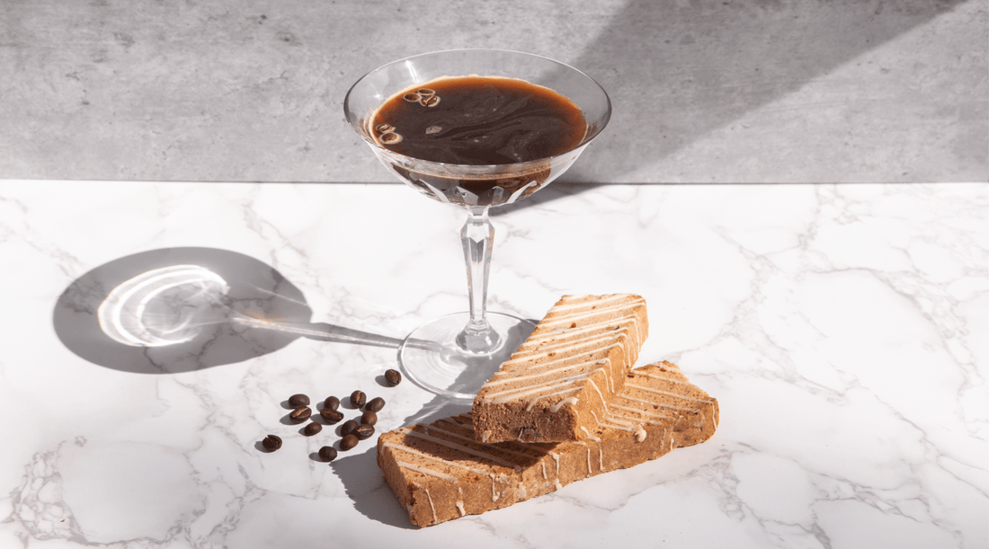 Pumpkin Espresso Martini | Pumpkin Martini | Pumpkin Biscotti | Cozy Fall Cocktail