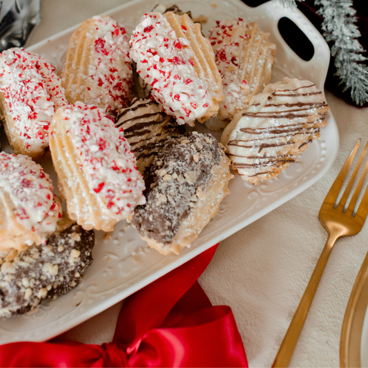 Holiday gourmet Italian cookies white chocolate peppermint